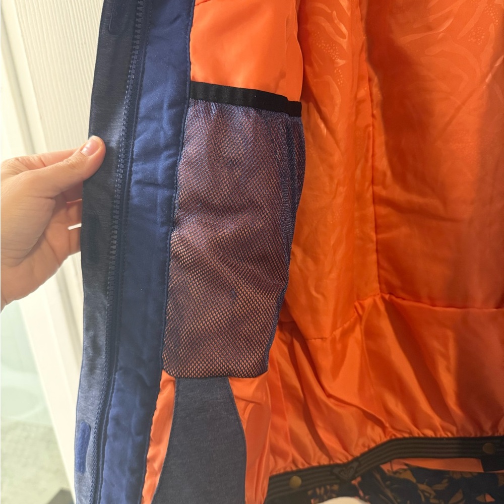 Roxy Snowboard Jacket - image 4